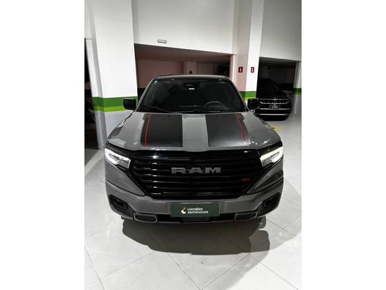 RAM RAMPAGE 2.0 HURRICANE 4 TURBO GASOLINA R/T 4X4 AUTOMÁTICO